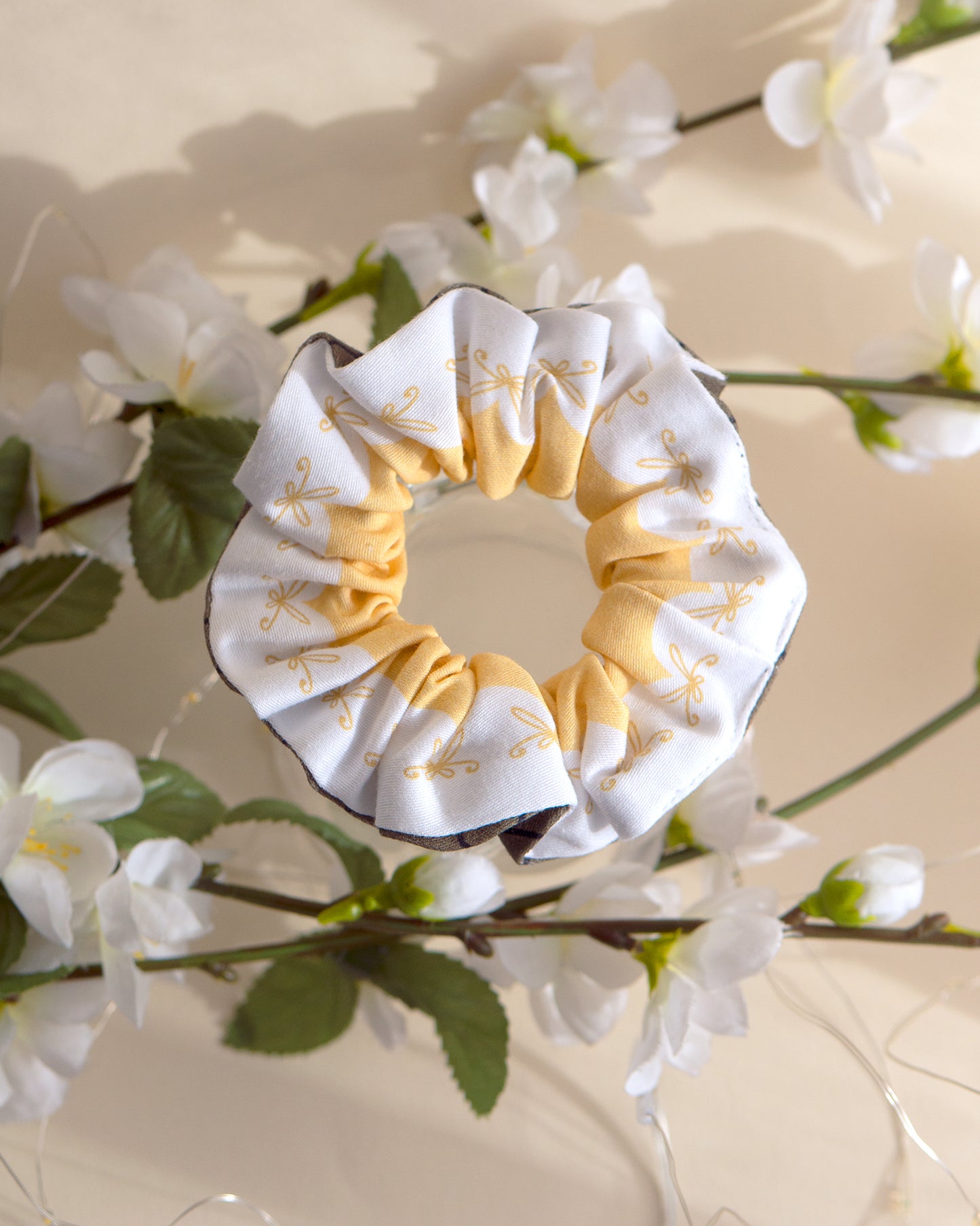 Navia Scrunchie