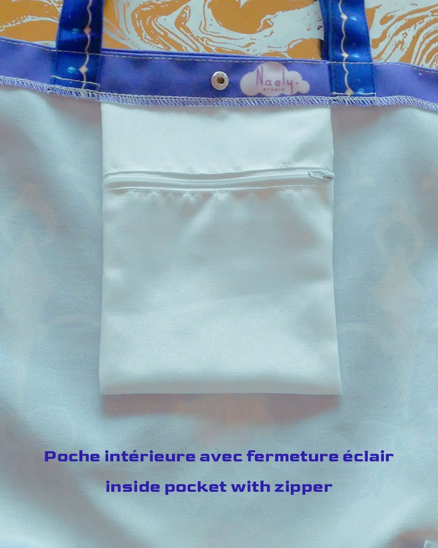 Navia Tote bag