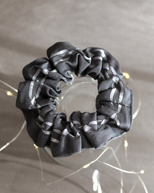 Wriothesley Scrunchie