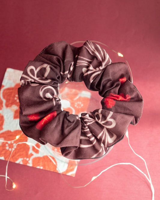 Hutao Scrunchie