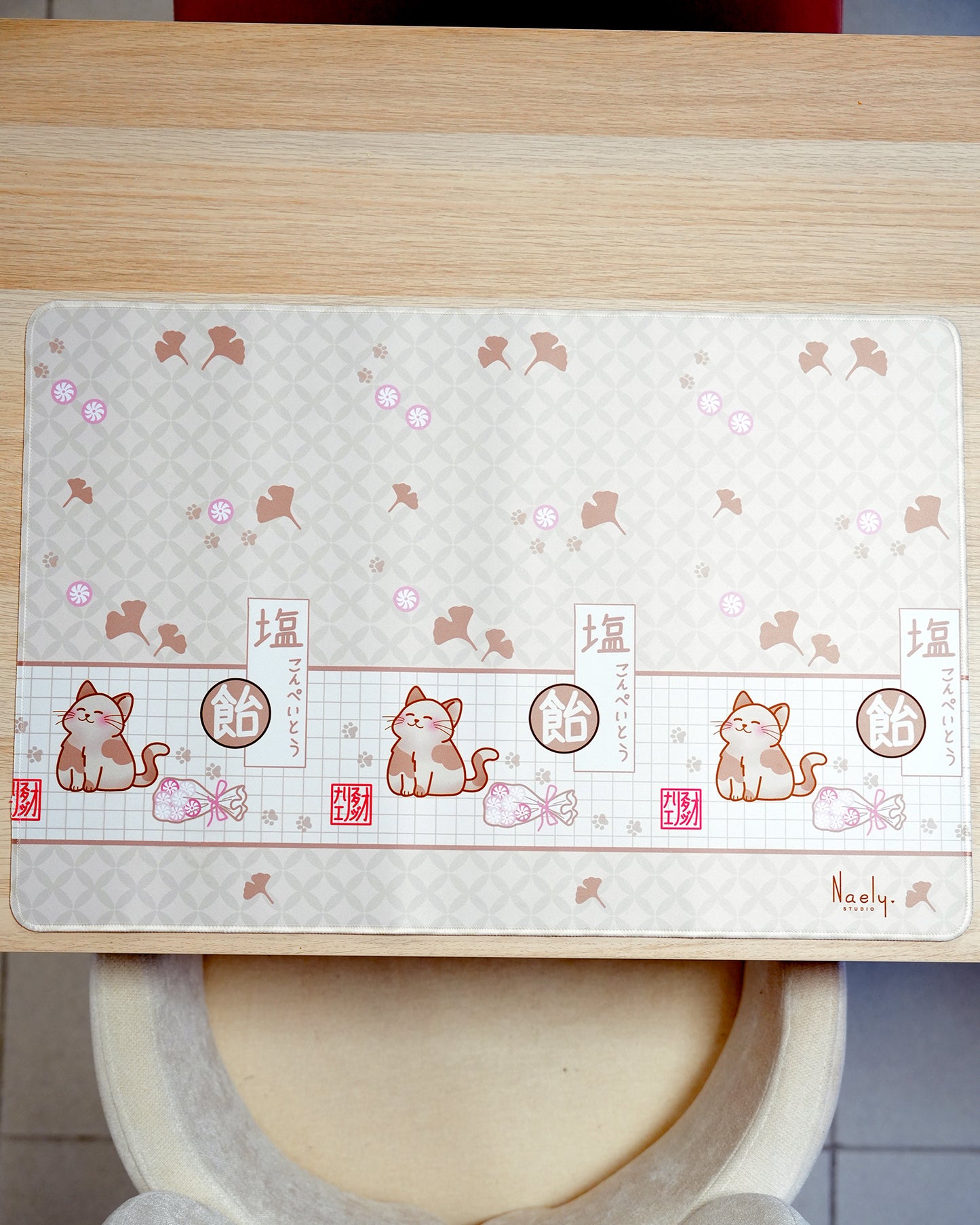 Big Mousepad Retro Kitty